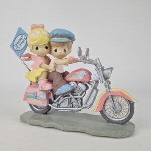 Precious Moments 00131-004 Flying High With Your Love Two For The Road